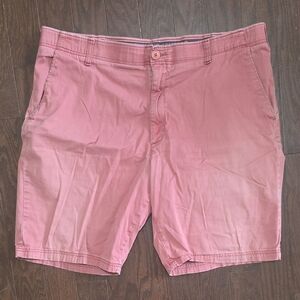 Lee Men's Salmon Flat Front Shorts